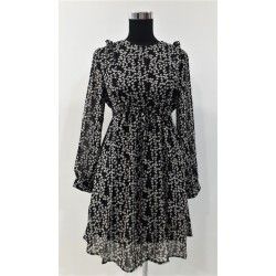 Vestido boho negro con estampado floral