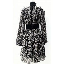 Vestido boho negro con estampado floral