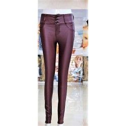 Pantalón push-up color vino